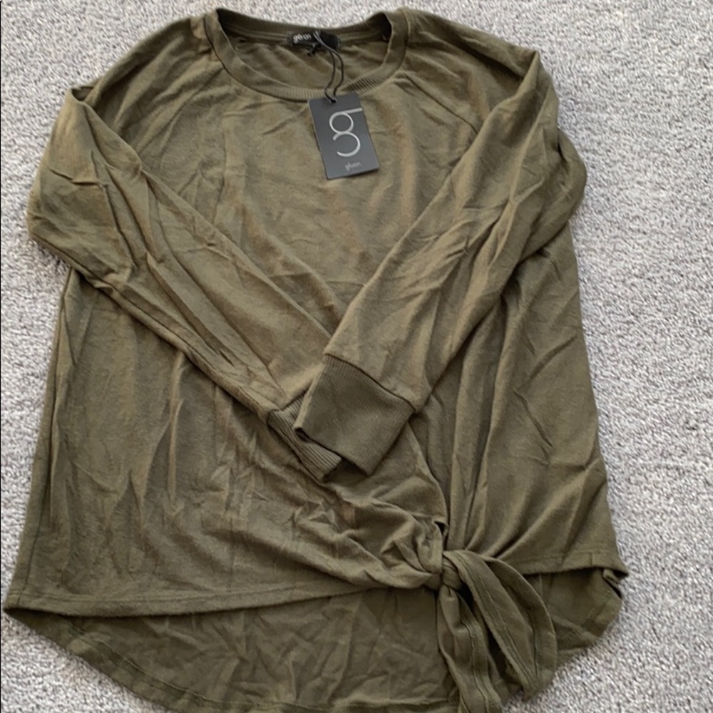 Gibson Tie knot shirt